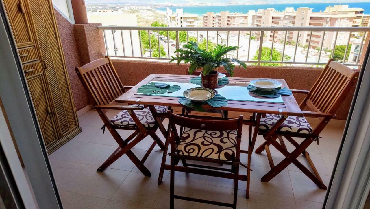 View Bay Arenales del Sol